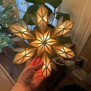 Brand new Balsam Hill tree topper. Smoke free home. Never been used.